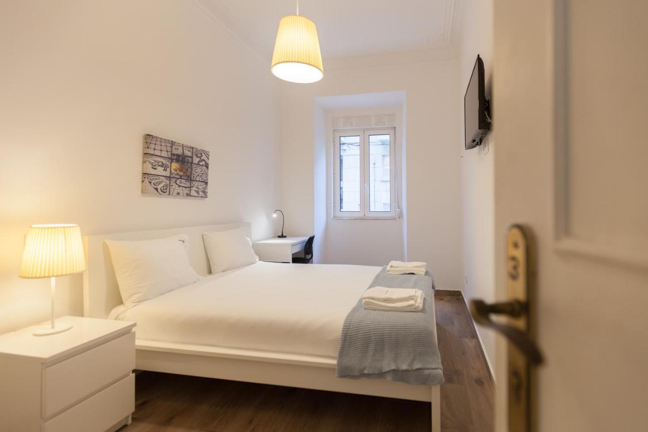 Flh Alameda Guest House Lisbon Bagian luar foto
