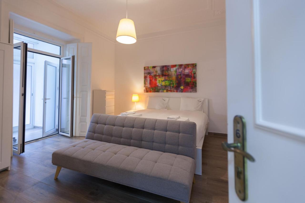 Flh Alameda Guest House Lisbon Bagian luar foto