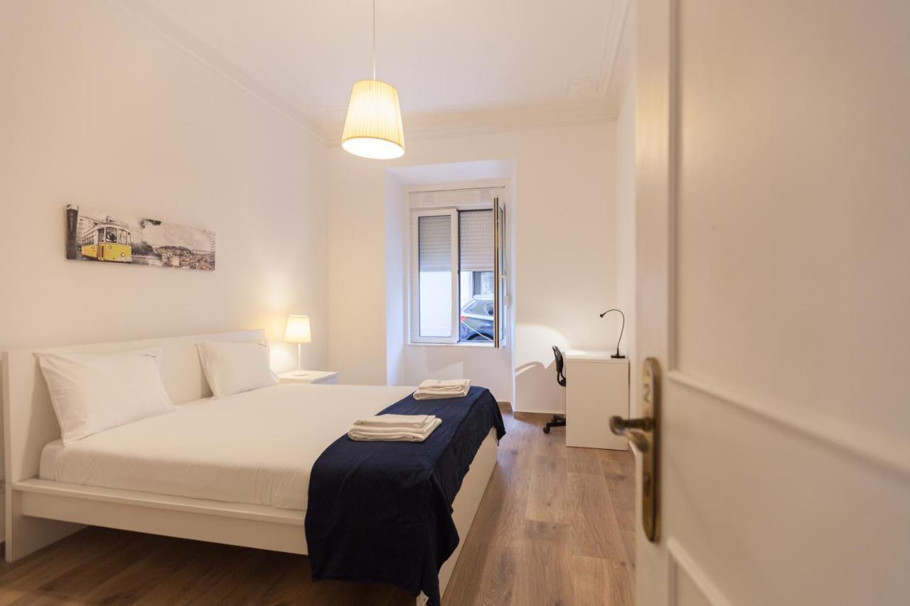 Flh Alameda Guest House Lisbon Bagian luar foto